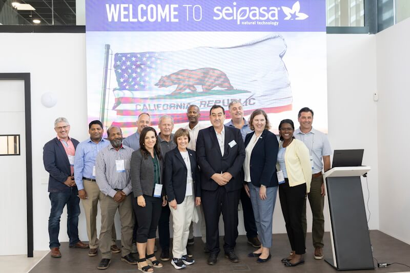 Seipasa presenta su modelo de Tecnología Natural aplicado a la agricultura a una delegación del Gobierno de California